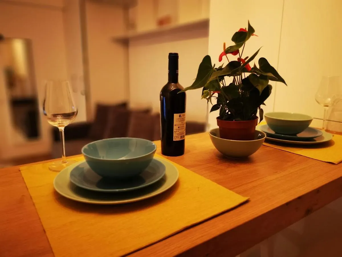 Diana'S Place Downtown 호텔 부쿠레슈티 게스트하우스